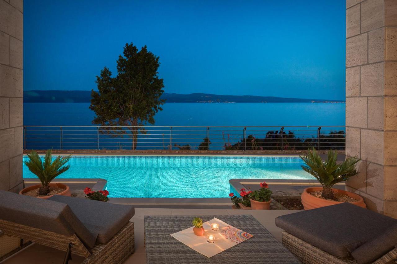 Absolute Beach Villa 오미스 외부 사진