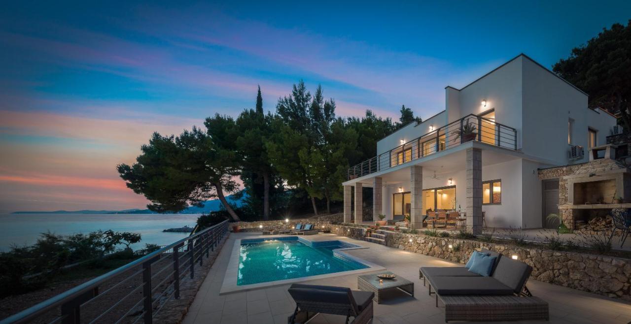Absolute Beach Villa 오미스 외부 사진