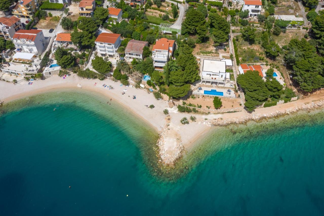 Absolute Beach Villa 오미스 외부 사진