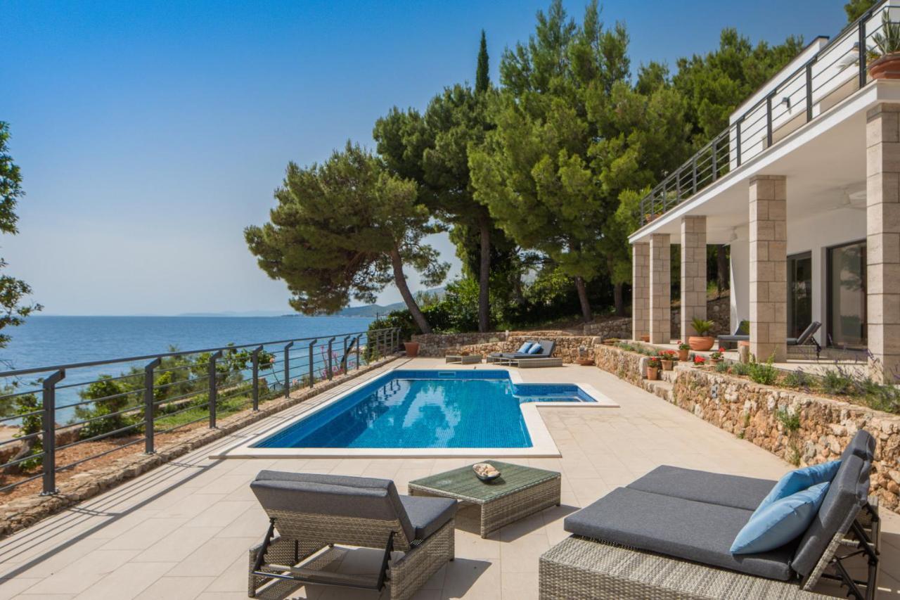 Absolute Beach Villa 오미스 외부 사진