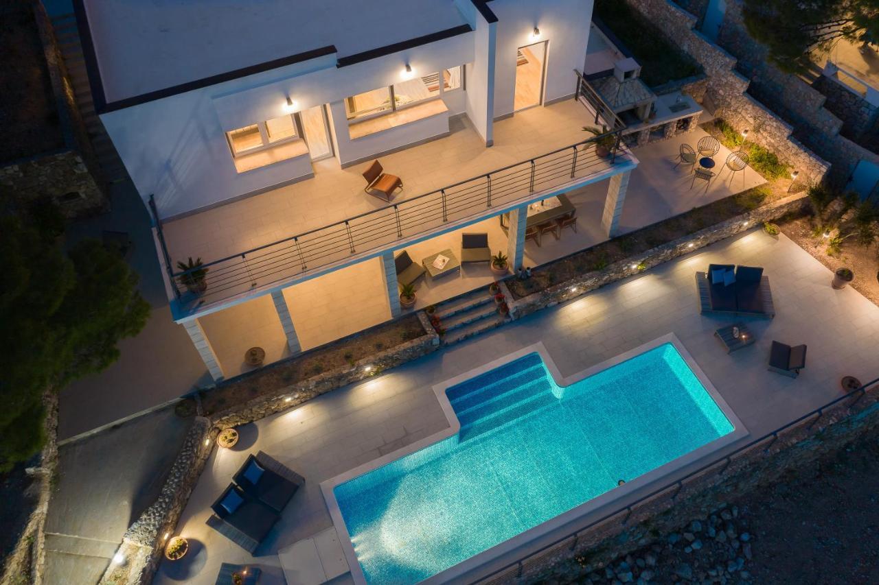 Absolute Beach Villa 오미스 외부 사진
