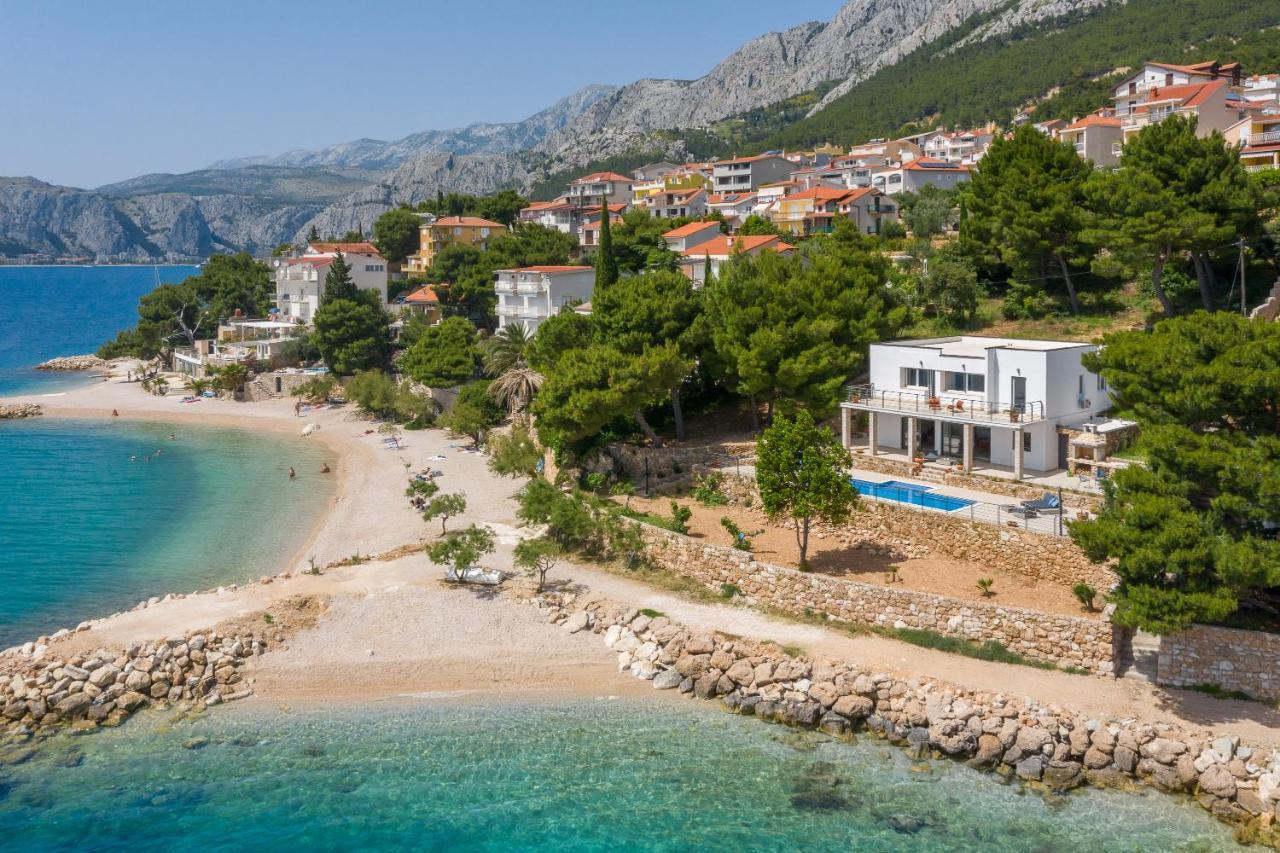 Absolute Beach Villa 오미스 외부 사진